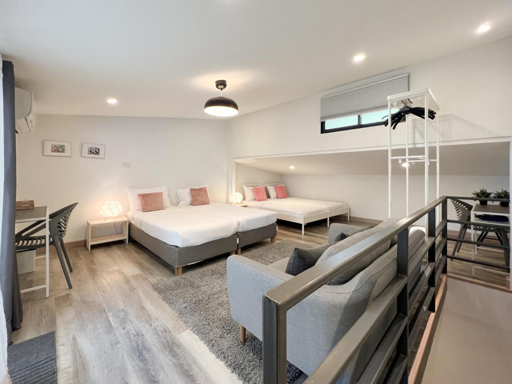 Neveu Premier Residence : Ratchada Банкок Екстериор снимка