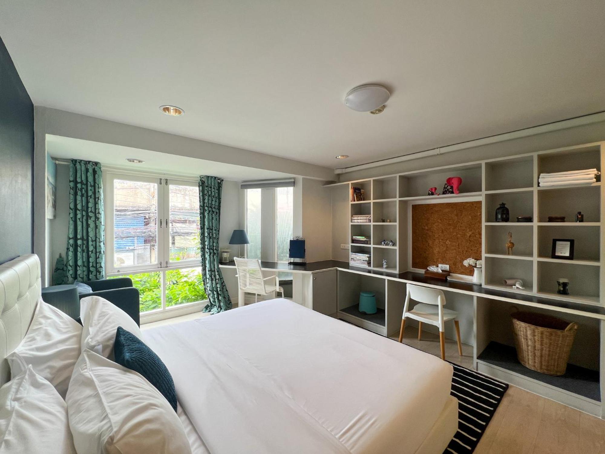 Neveu Premier Residence : Ratchada Банкок Екстериор снимка